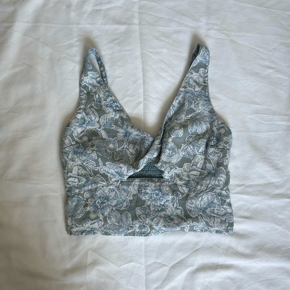 Abercrombie & Fitch Crop Top